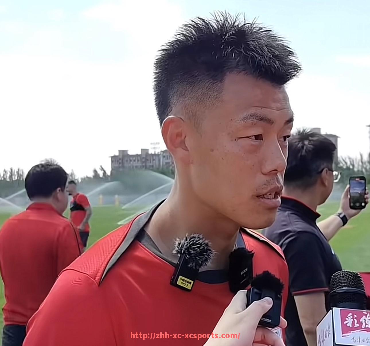 杏彩体育-西甲谁在直播赛事实时动态及平台对比分析