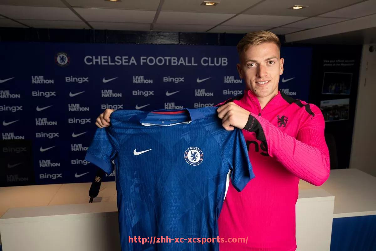 杏彩体育-2025年世俱杯比赛犯规次数排名统计及裁判判罚影响